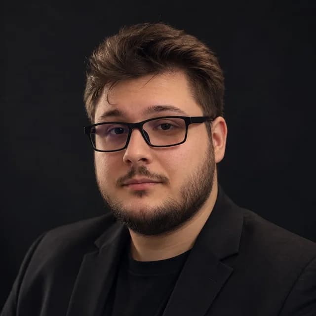 Alex Mîndra